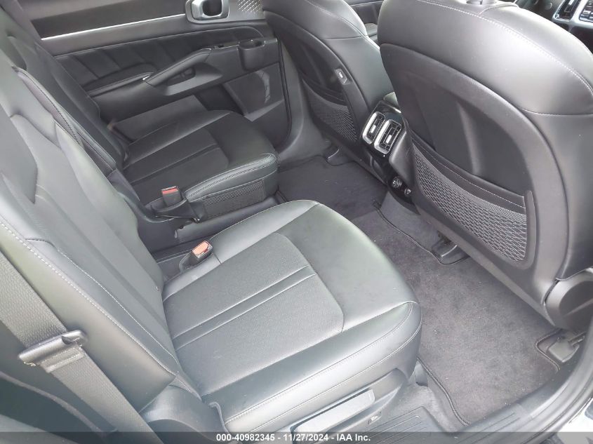 VIN 5XYRKDLF4MG015044 2021 KIA SORENTO SX