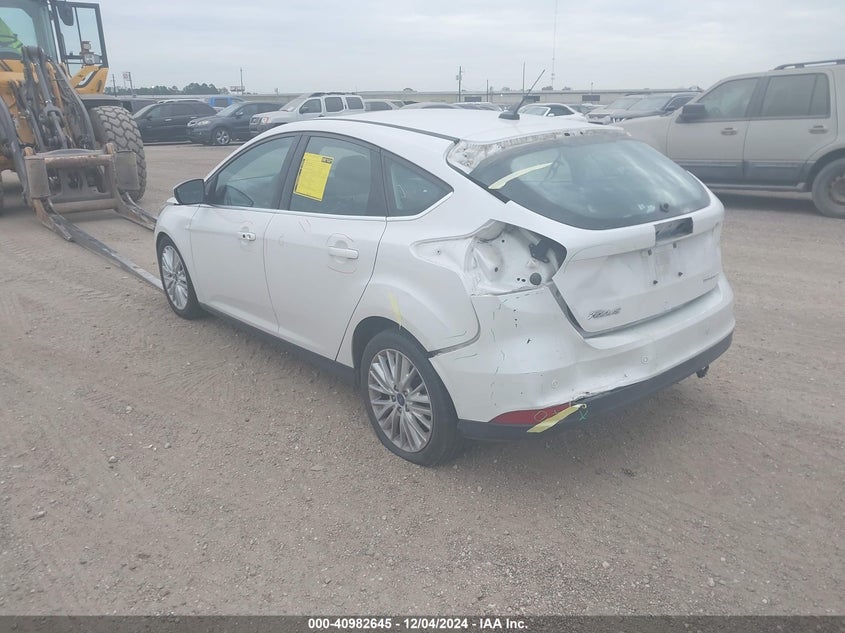 Vin: 1fadp3n26hl231025, lot: 41472461, ford focus titanium 20173