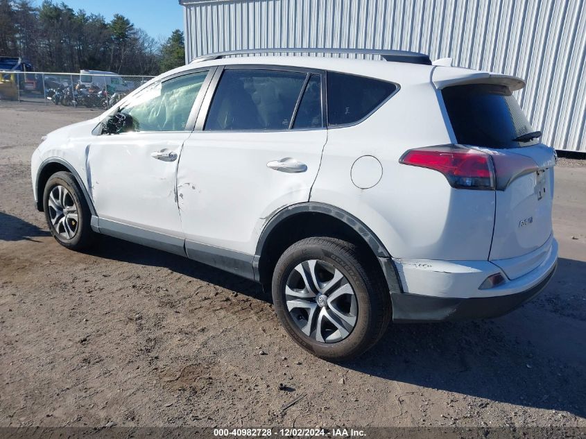 VIN JTMBFREV9JJ259615 2018 TOYOTA RAV4 no.3