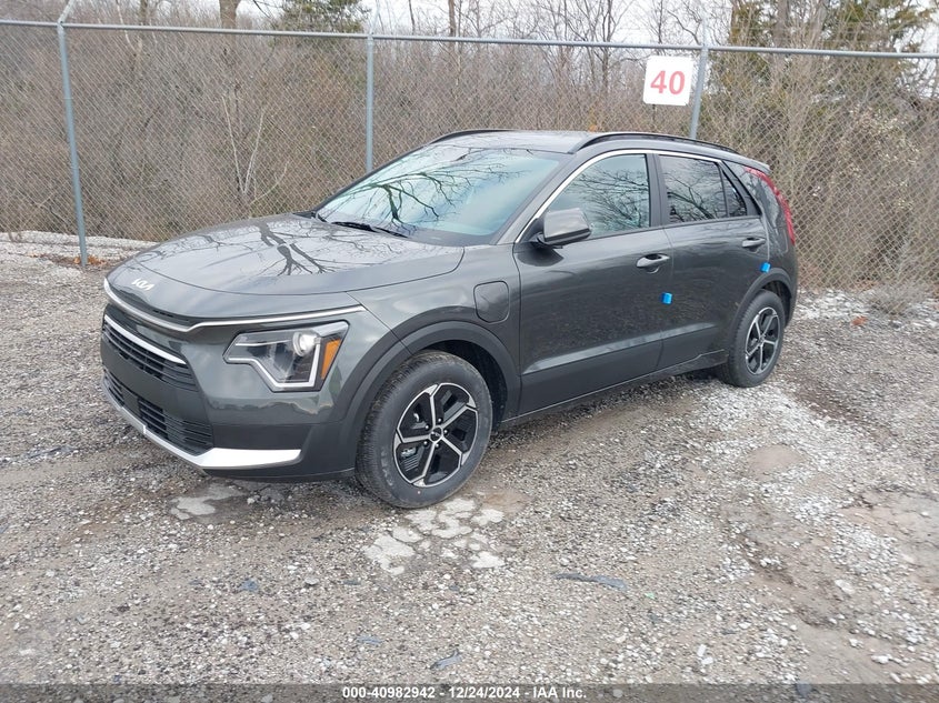 Vin: kndcs3lf6s5235615, lot: 41472758, kia niro plug-in hybrid ex 20252