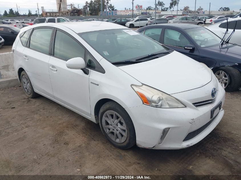 2014 Toyota Prius, V Two