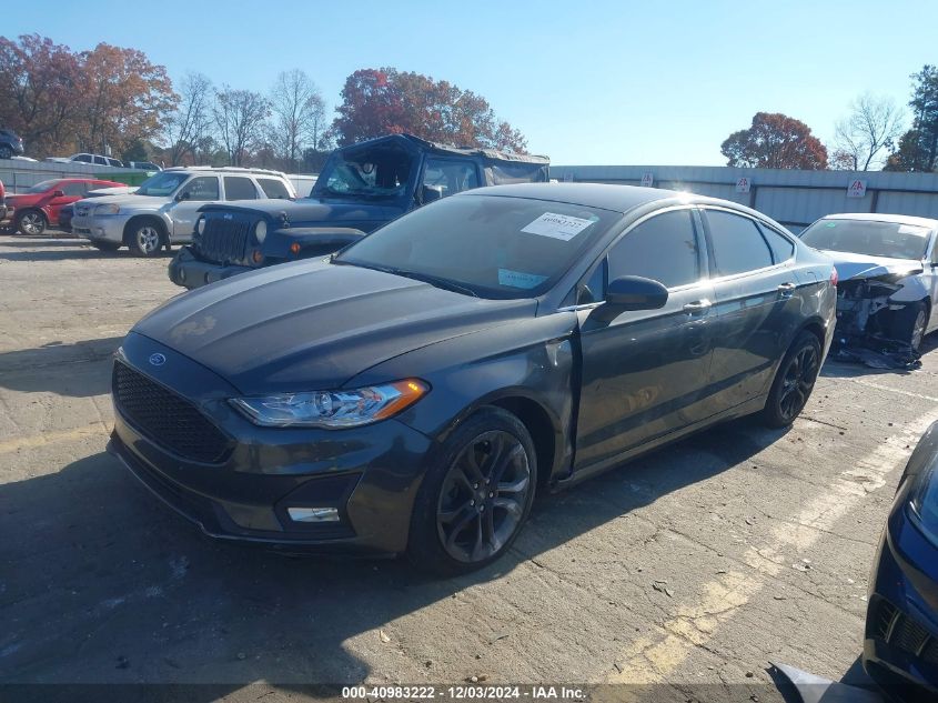 VIN 3FA6P0HDXKR280208 2019 FORD FUSION no.2