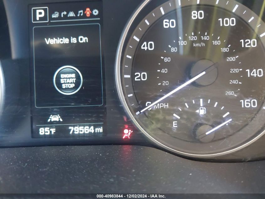 2017 HYUNDAI ELANTRA VIN: KMHD84LF2HU161810