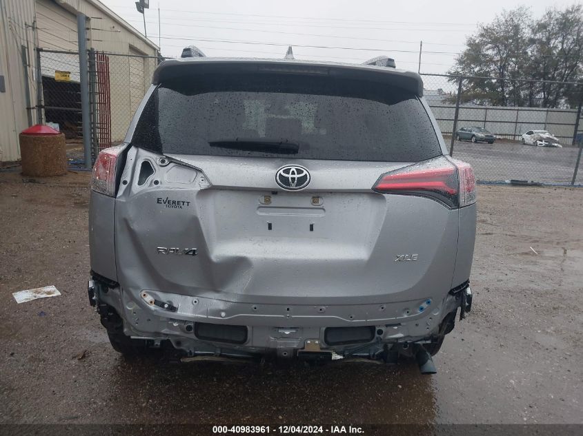 VIN JTMWFREV9JD115501 2018 Toyota RAV4, Adventure/Xle no.17