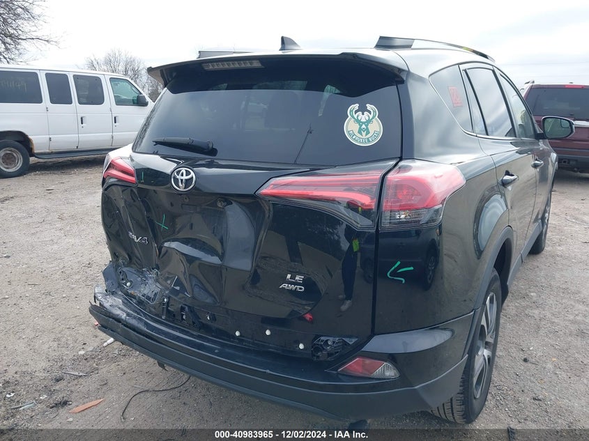 2018 TOYOTA RAV4 LE VIN: 2T3BFREVXJW821264