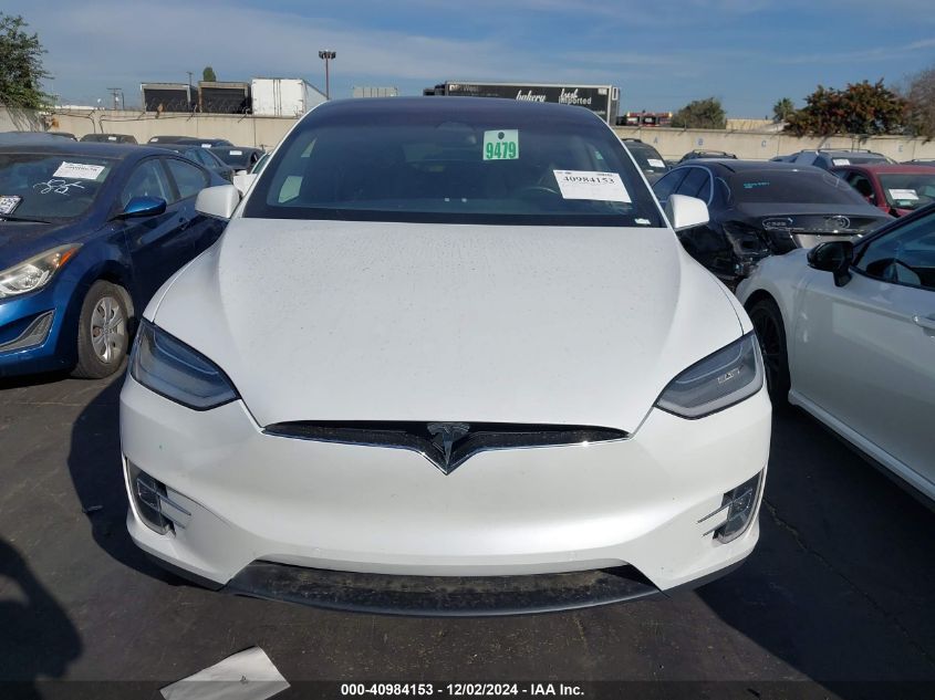 2020 Tesla Model X Long Range Dual Motor All-Wheel Drive/Long Range Plus Dual Motor All-Wheel Drive VIN: 5YJXCAE25LF303447 Lot: 40984153