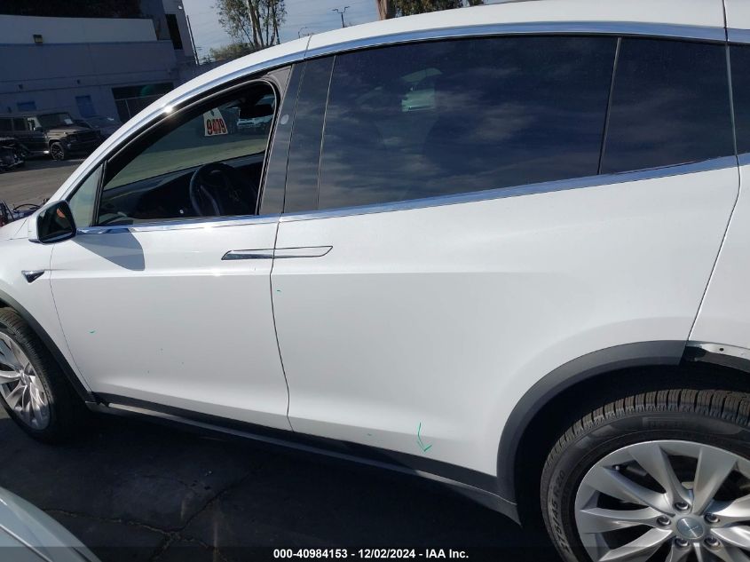 2020 Tesla Model X Long Range Dual Motor All-Wheel Drive/Long Range Plus Dual Motor All-Wheel Drive VIN: 5YJXCAE25LF303447 Lot: 40984153