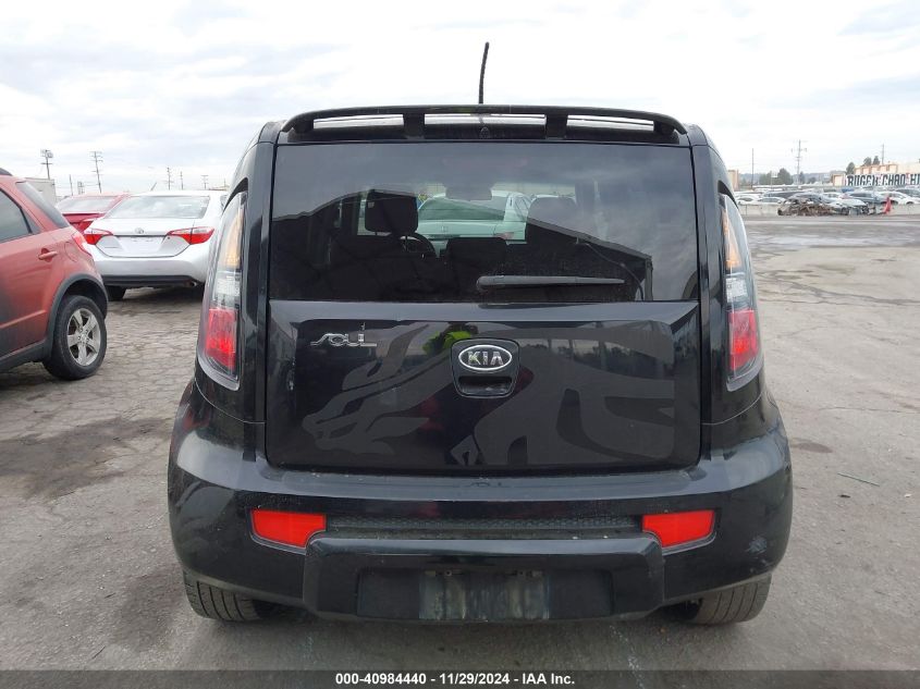 2010 Kia Soul + VIN: KNDJT2A22A7128935 Lot: 40984440