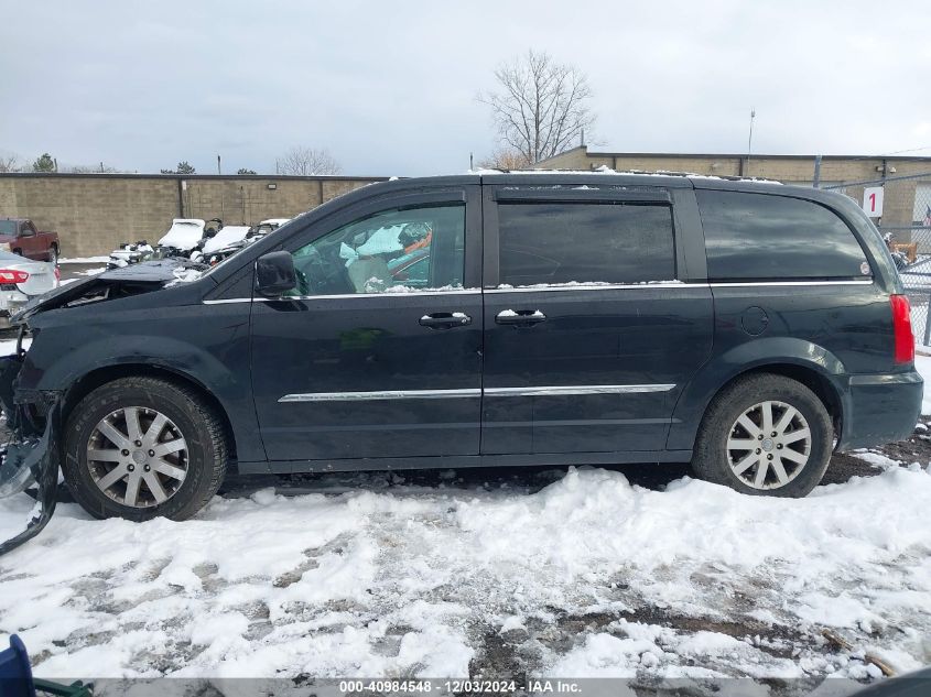 2013 Chrysler Town & Country Touring VIN: 2C4RC1BGXDR779014 Lot: 40984548