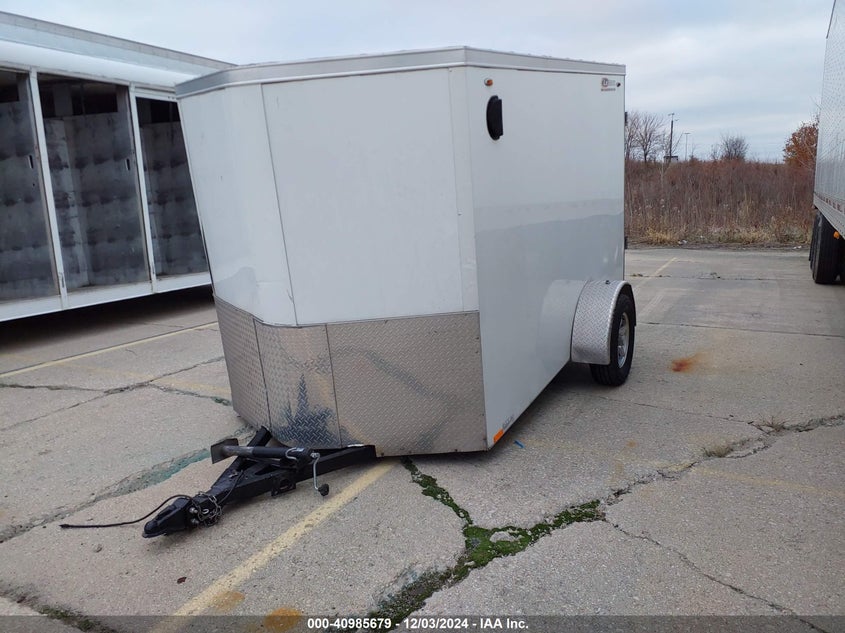 2018 Legend Trailer white null null 1L9BE1115J1317012 photo #3