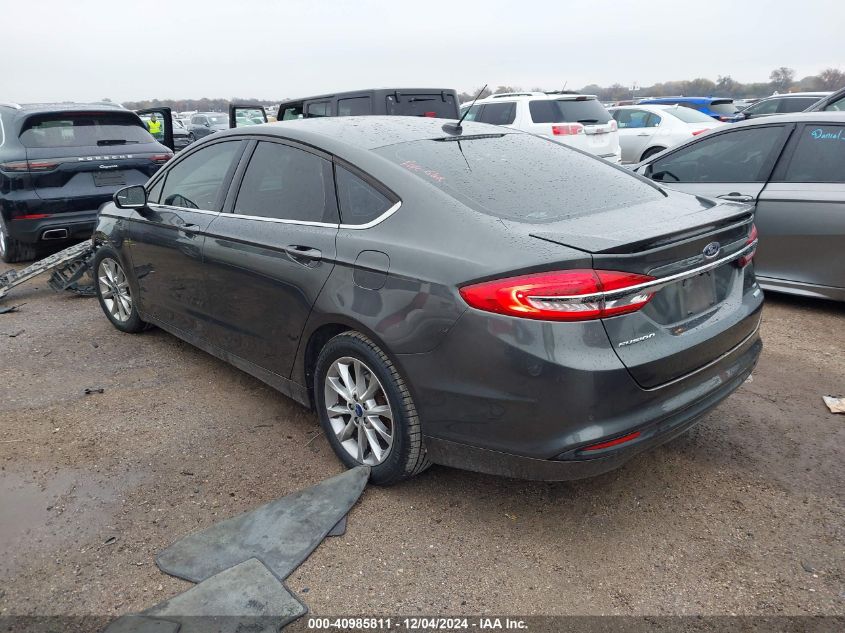 VIN 3FA6P0HD6HR252141 2017 Ford Fusion, SE no.3