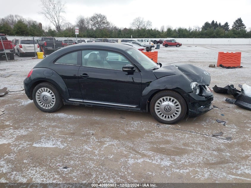 2015 VOLKSWAGEN BEETLE VIN: 3VWJ07AT7FM639758