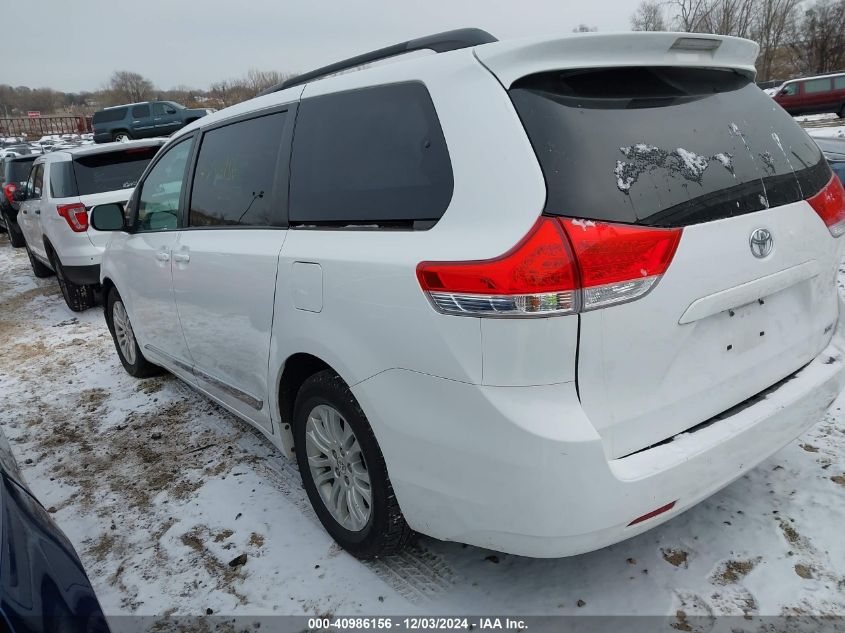 VIN 5TDYK3DC4DS335882 2013 Toyota Sienna, Xle V6 8... no.3