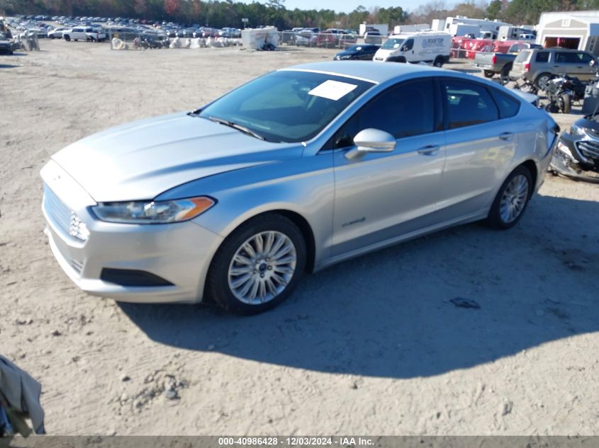 VIN 3FA6P0LU8ER182063 2014 Ford Fusion, Hybrid SE no.2