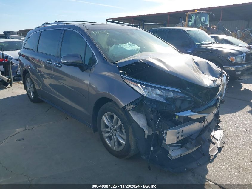 VIN 5TDZRKEC0NS092324 2022 Toyota Sienna, Limited no.1