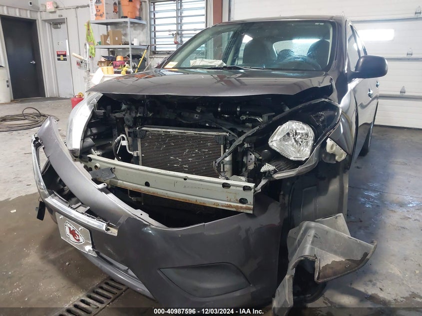 2015 NISSAN VERSA 1.6 S - 3N1CN7APXFL936595