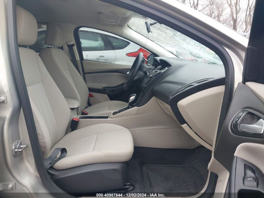 2016 FORD FOCUS SE - 1FADP3F25GL281850