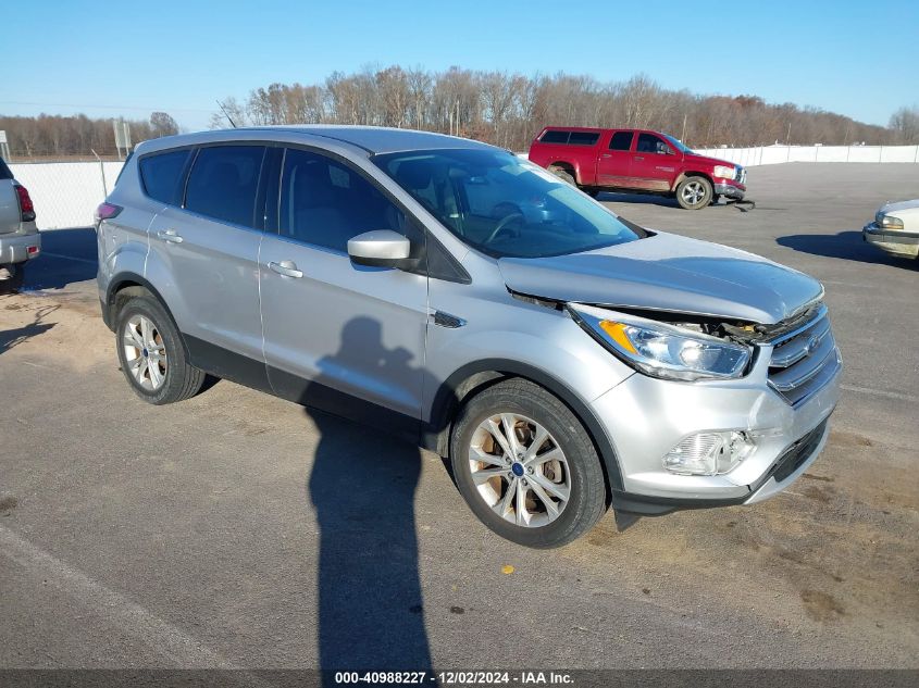 VIN 1FMCU0GDXHUB49087 2017 FORD ESCAPE no.1