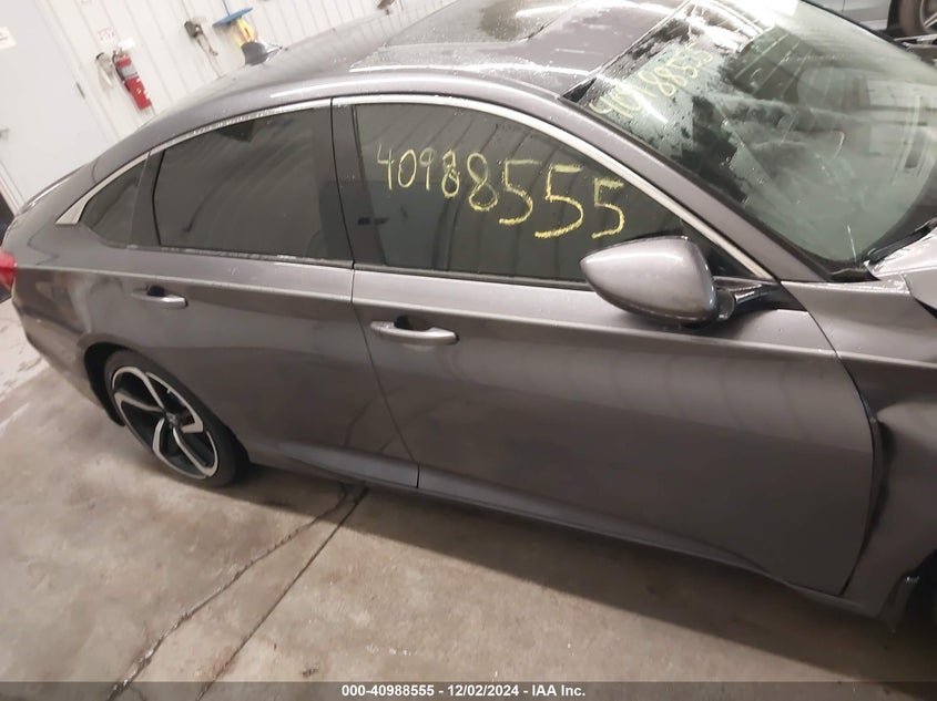 VIN 1HGCV2F36JA044464 2018 HONDA ACCORD SPORT 2.0T