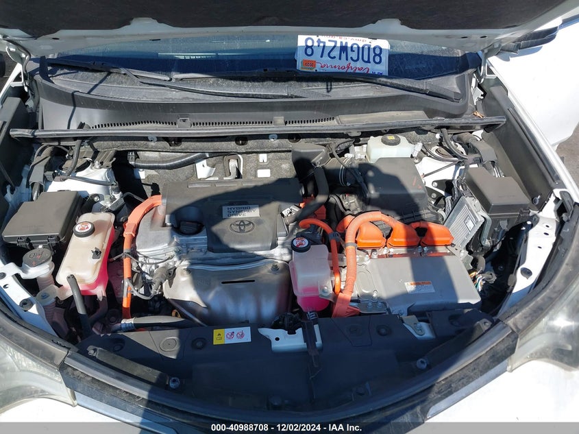 2018 TOYOTA RAV4 HYBRID XLE - JTMRJREV7JD203040