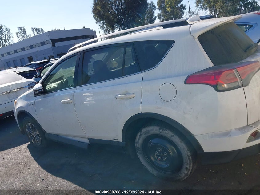 2018 TOYOTA RAV4 HYBRID XLE - JTMRJREV7JD203040