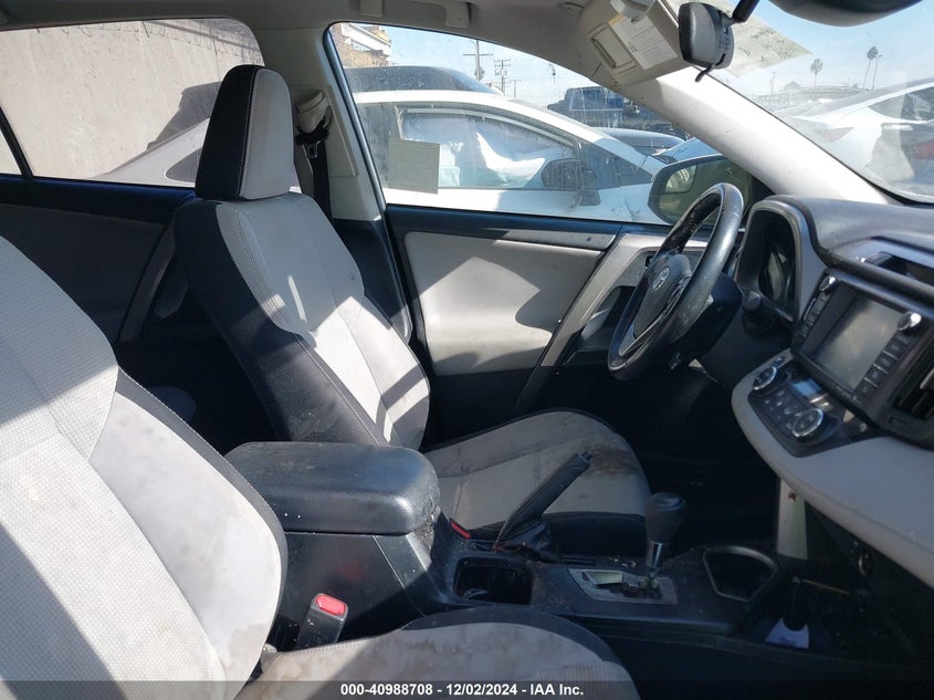 2018 TOYOTA RAV4 HYBRID XLE - JTMRJREV7JD203040