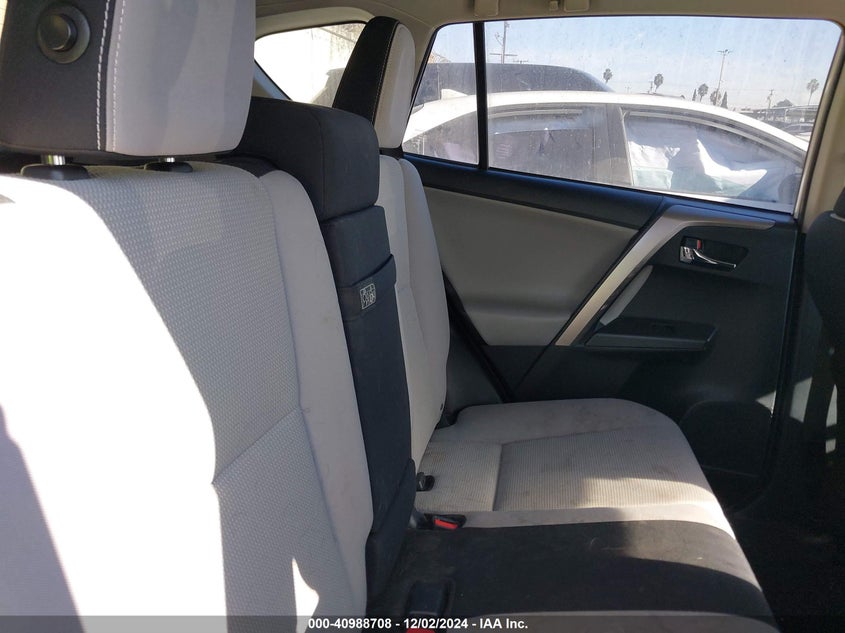 2018 TOYOTA RAV4 HYBRID XLE - JTMRJREV7JD203040