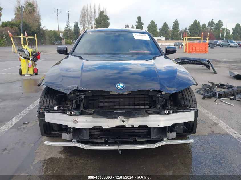 VIN 3MW39FF0XP8C96638 2023 BMW 3 Series, 330E no.13