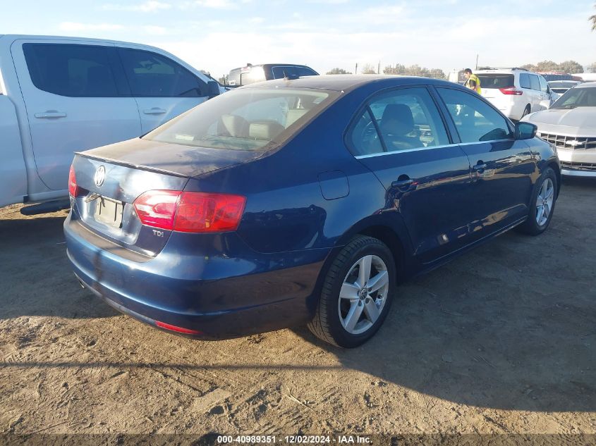 VIN 3VWLL7AJ0DM446203 2013 VOLKSWAGEN JETTA no.4