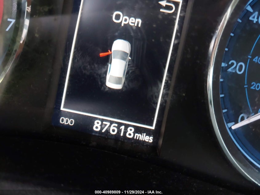 2017 TOYOTA COROLLA SE - 2T1BURHE3HC920630