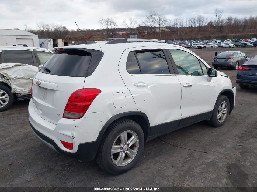 VIN KL7CJPSBXKB946872 2019 Chevrolet Trax, LT no.4