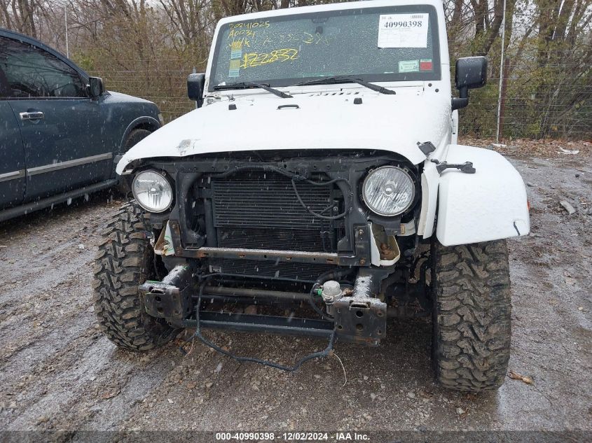 2016 Jeep Wrangler Unlimited Sahara VIN: 1C4BJWEG7GL122832 Lot: 40990398