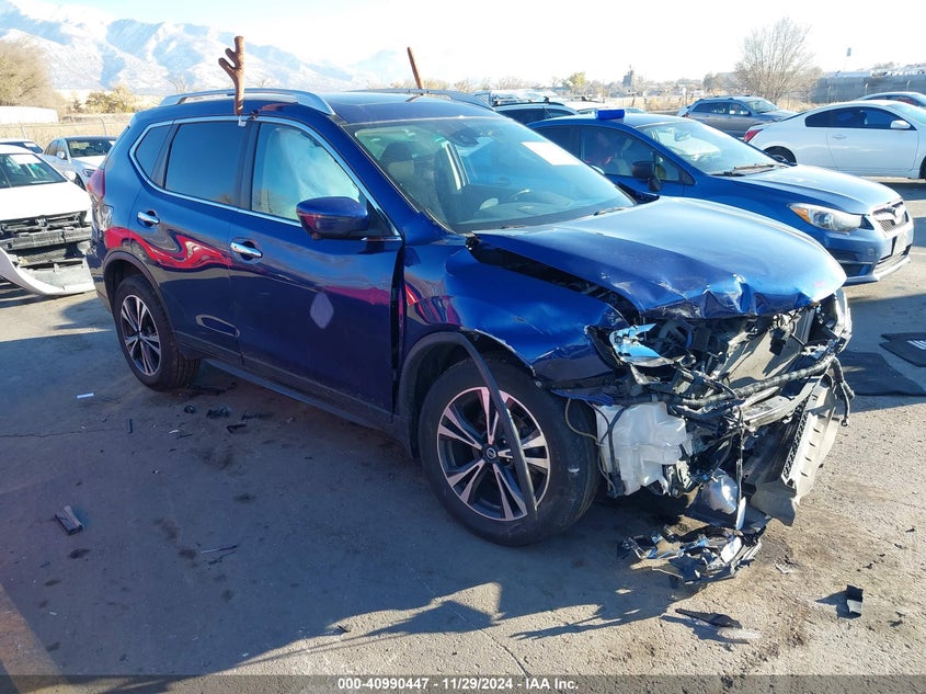 NISSAN ROGUE SV 2019