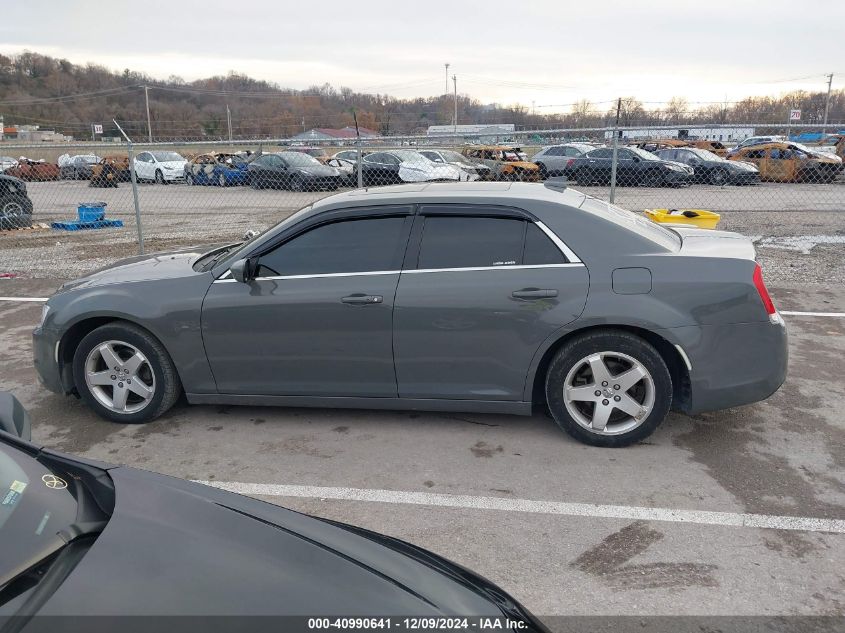 VIN 2C3CCAAG9JH117860 2018 Chrysler 300, Touring L no.15