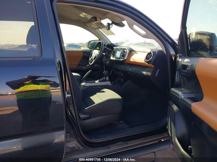 2019 TOYOTA TACOMA VIN: 5TFAZ5CN4KX076443