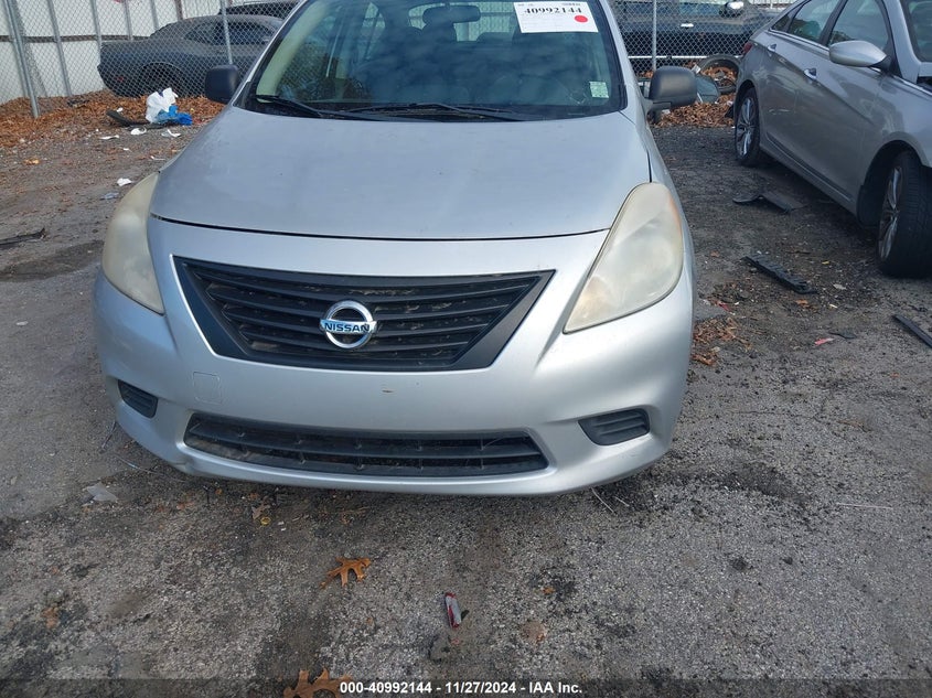 2012 Nissan Versa 1.6 S VIN: 3N1CN7AP7CL826633 Lot: 40992144