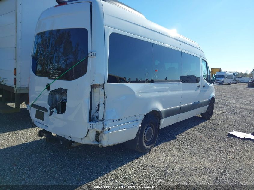 VIN WDZPF1CD3KT000934 2019 Mercedes-Benz Sprinter 2... no.4