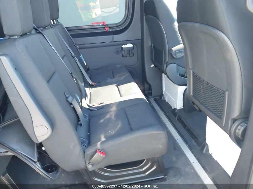 VIN WDZPF1CD3KT000934 2019 Mercedes-Benz Sprinter 2... no.8