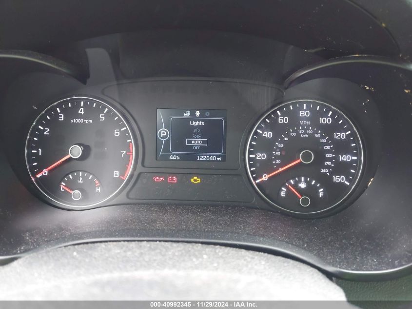 2017 Kia Optima Lx VIN: 5XXGT4L37HG122271 Lot: 40992345