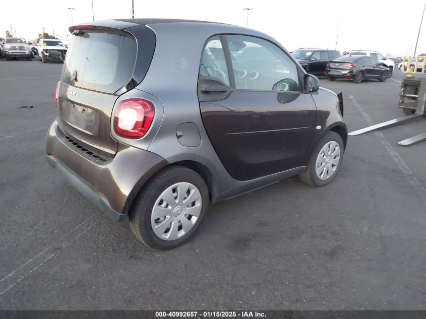 VIN WMEFJ9BA1JK262215 2018 Smart Fortwo, Electric D... no.4