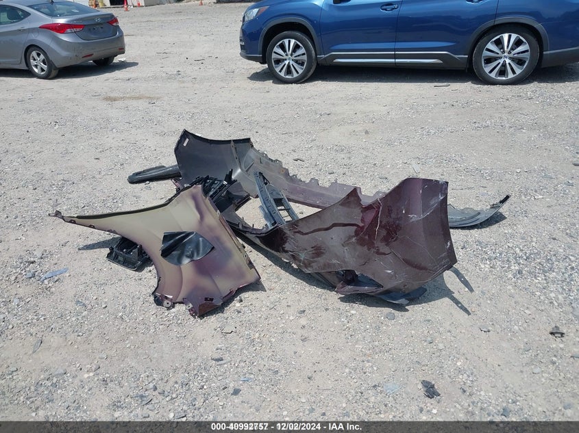 2012 Honda Pilot Lx VIN: 5FNYF4H21CB057764 Lot: 40992757