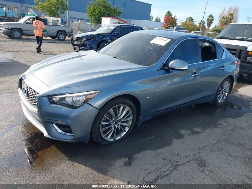 VIN JN1EV7AP6JM352444 2018 Infiniti Q50, 3.0T Luxe no.2