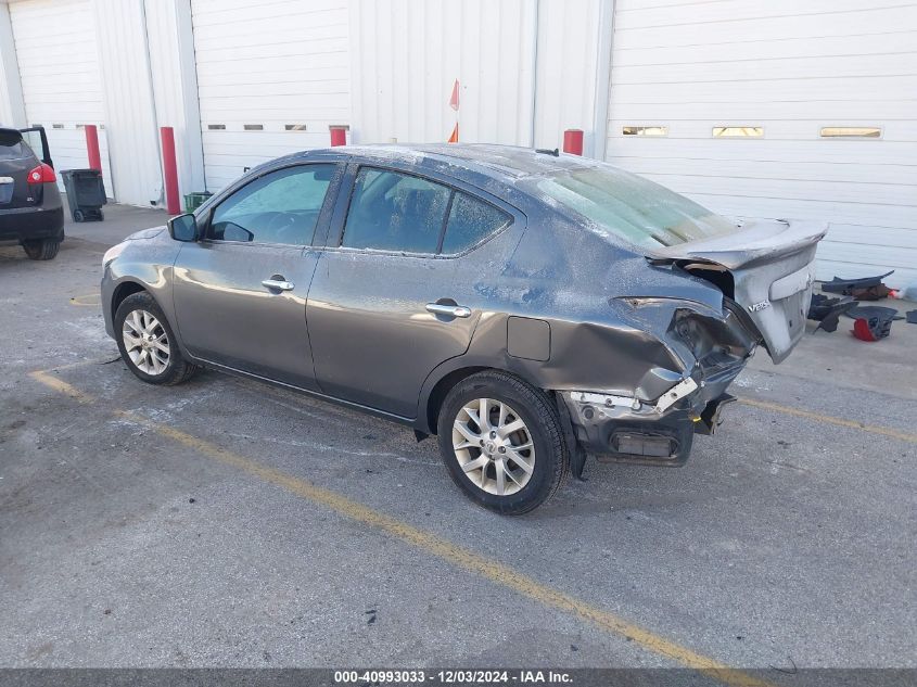 VIN 3N1CN7AP5JL871843 2018 Nissan Versa, 1.6 SV no.3