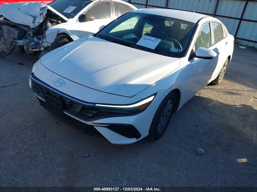 2024 HYUNDAI ELANTRA VIN: KMHLM4DG2RU792380