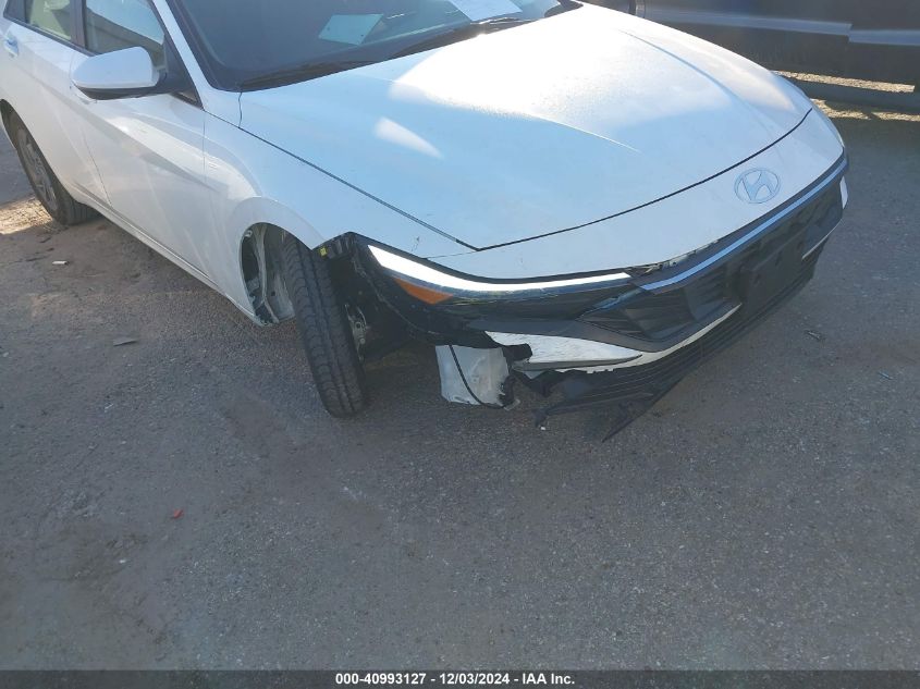 2024 HYUNDAI ELANTRA VIN: KMHLM4DG2RU792380