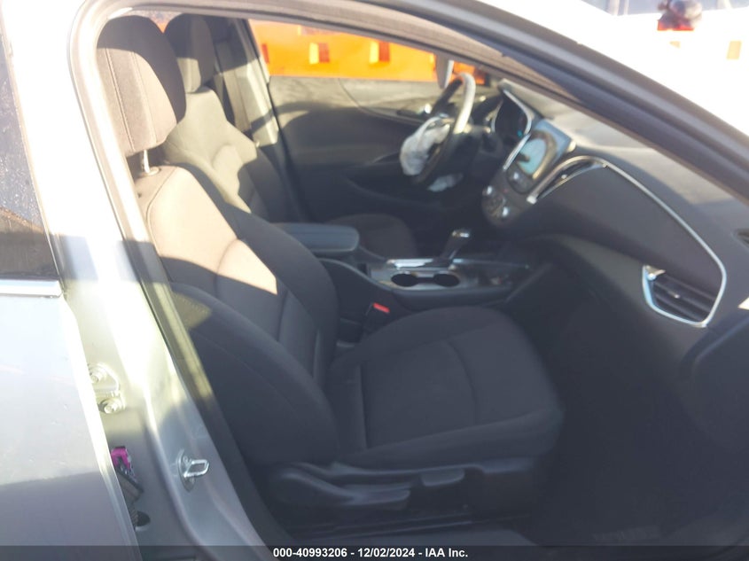 2018 CHEVROLET MALIBU VIN: 1G1ZD5ST3JF159716