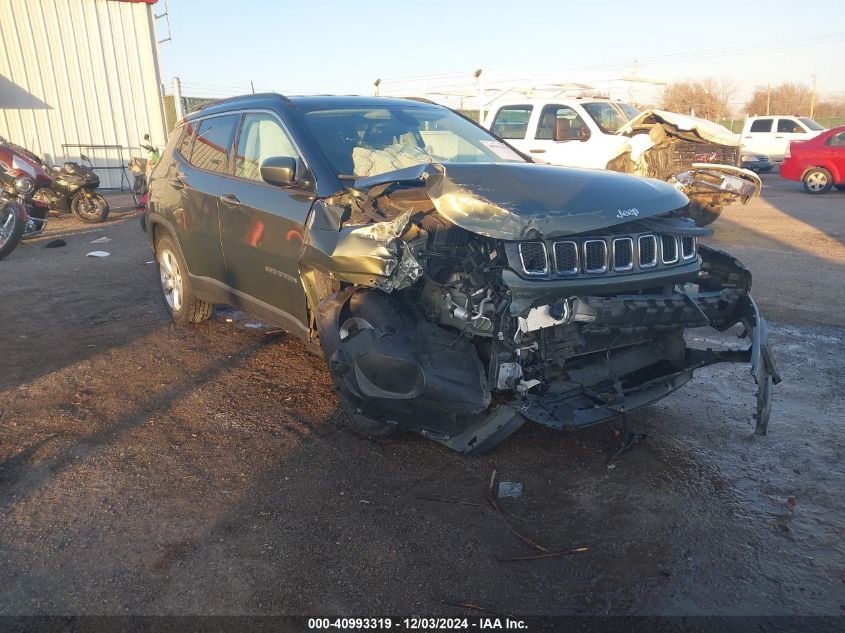 VIN 3C4NJCBB2JT140378 2018 JEEP COMPASS no.1