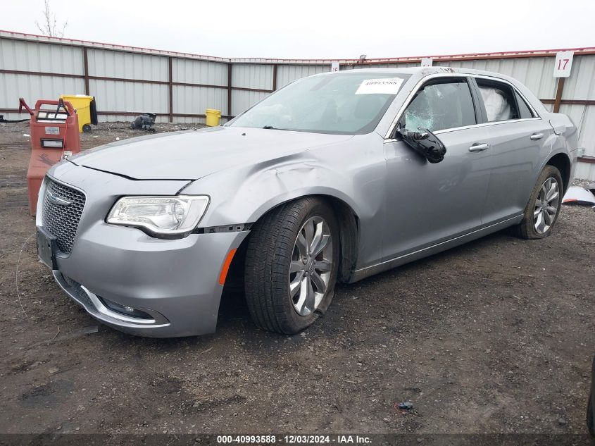 VIN 2C3CCASGXFH773023 2015 CHRYSLER 300C no.2