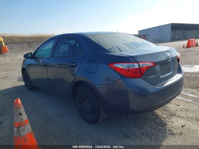 2015 TOYOTA COROLLA LE - 5YFBURHE7FP247984