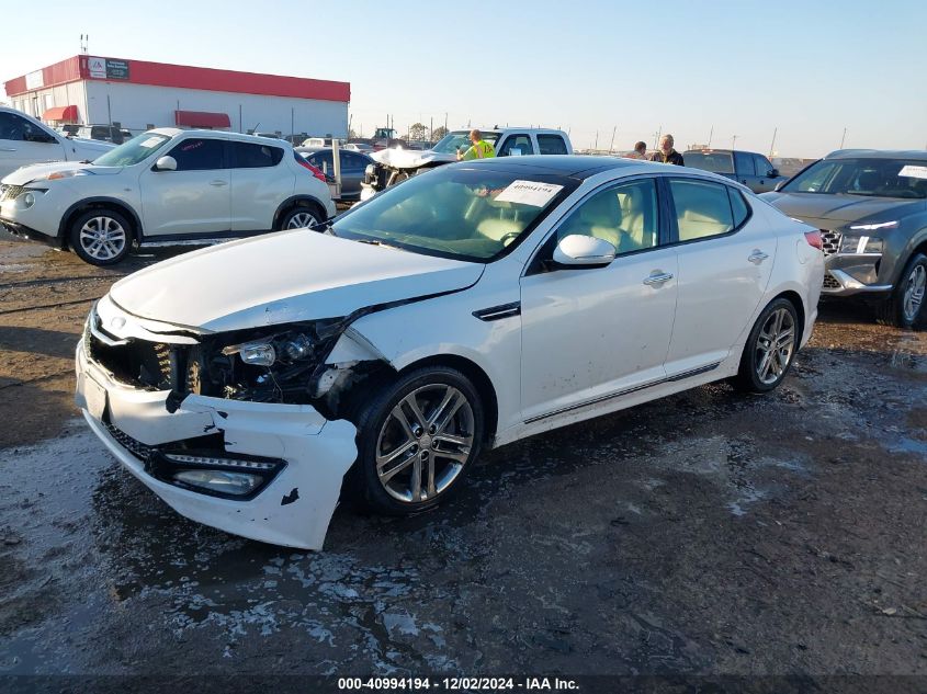 VIN 5XXGR4A64DG221569 2013 KIA Optima, SX no.2